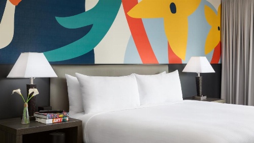 Studio Allston Hotel image 16