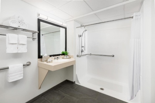 Studio Allston Hotel image 23