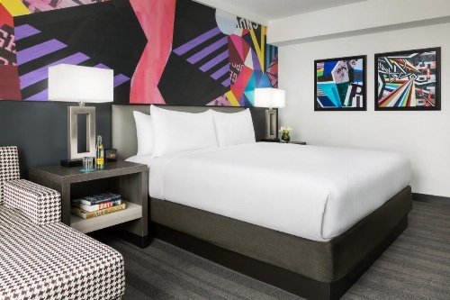 Studio Allston Hotel image 29