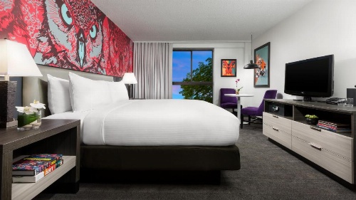 Studio Allston Hotel image 44