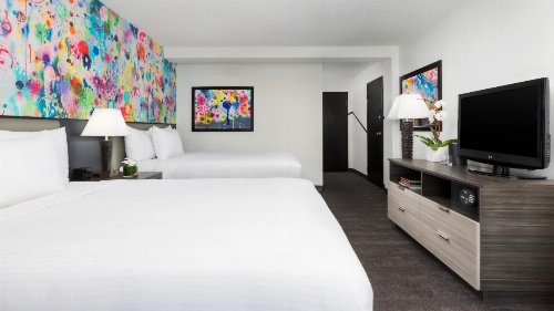 Studio Allston Hotel image 9